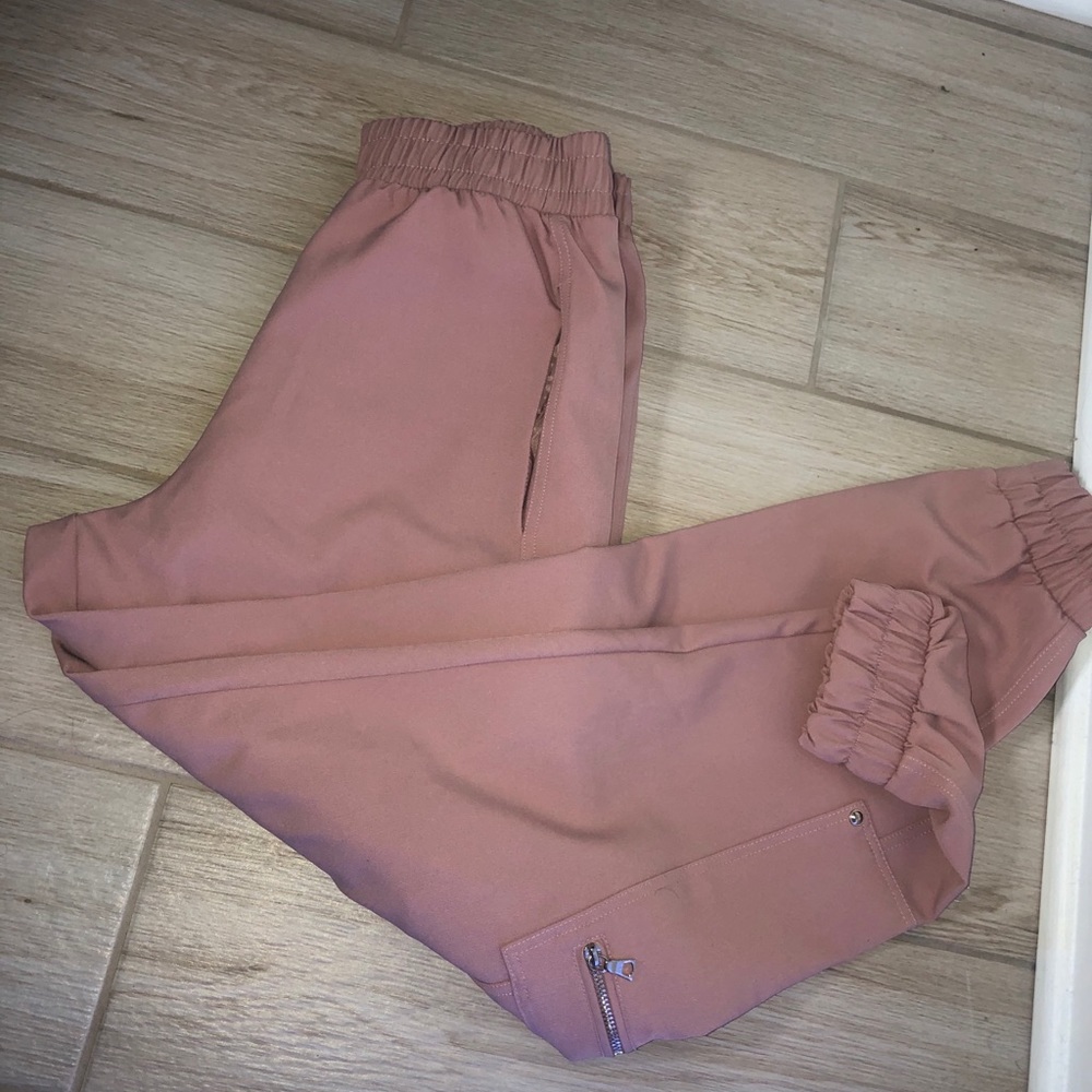 Pantalons - Picture 3 of 3